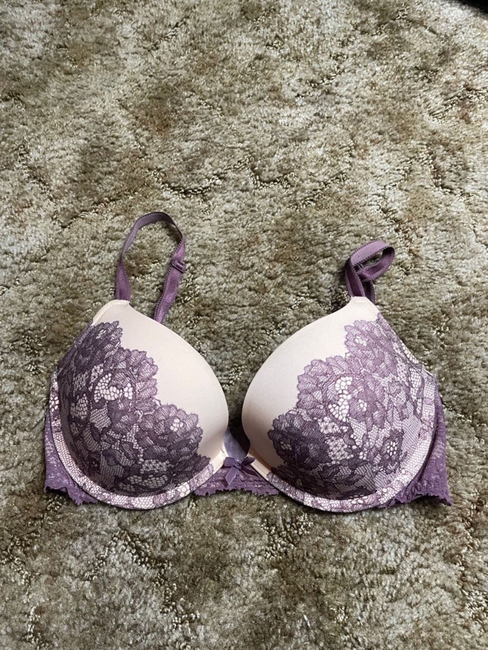 Victoria’s Secret Dream Angels Push Up Bra Size 32DD